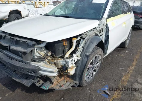 2017 Subaru Outback 2.5I Touring z USA, uszkodzony, nr VIN 4S4BSATC6H3432581